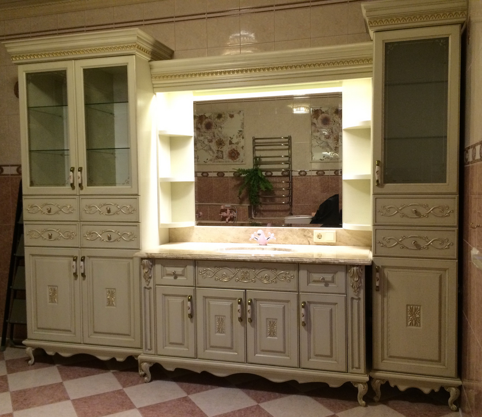 Как встроить стиральную машину в ванной комнате под столешницу и ...